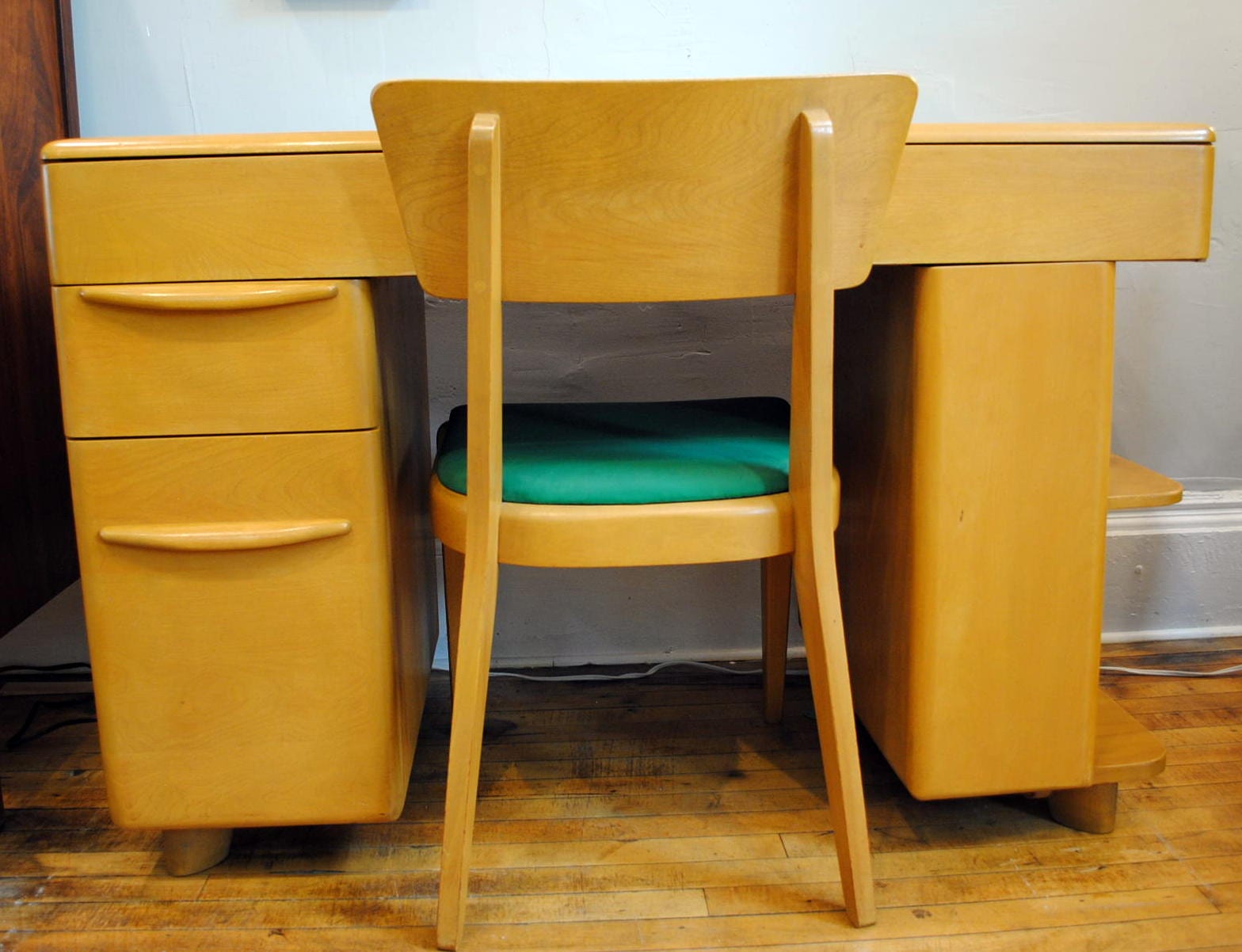 Heywood Wakefield Student Desk W Chair Circa