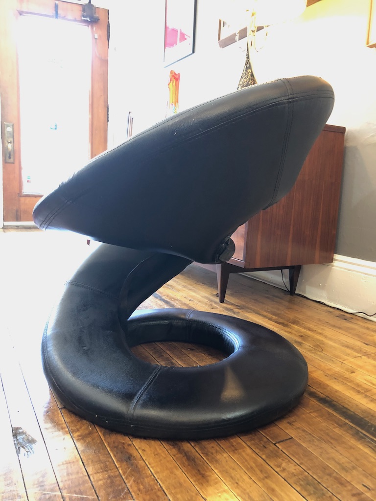 Mid Century Jaymar Spiral Corkscrew Ribbon Chair in Black Leather | Circa