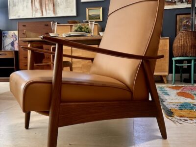 Milo Baughman Recliner 74 by Thayer Coggin in Leather