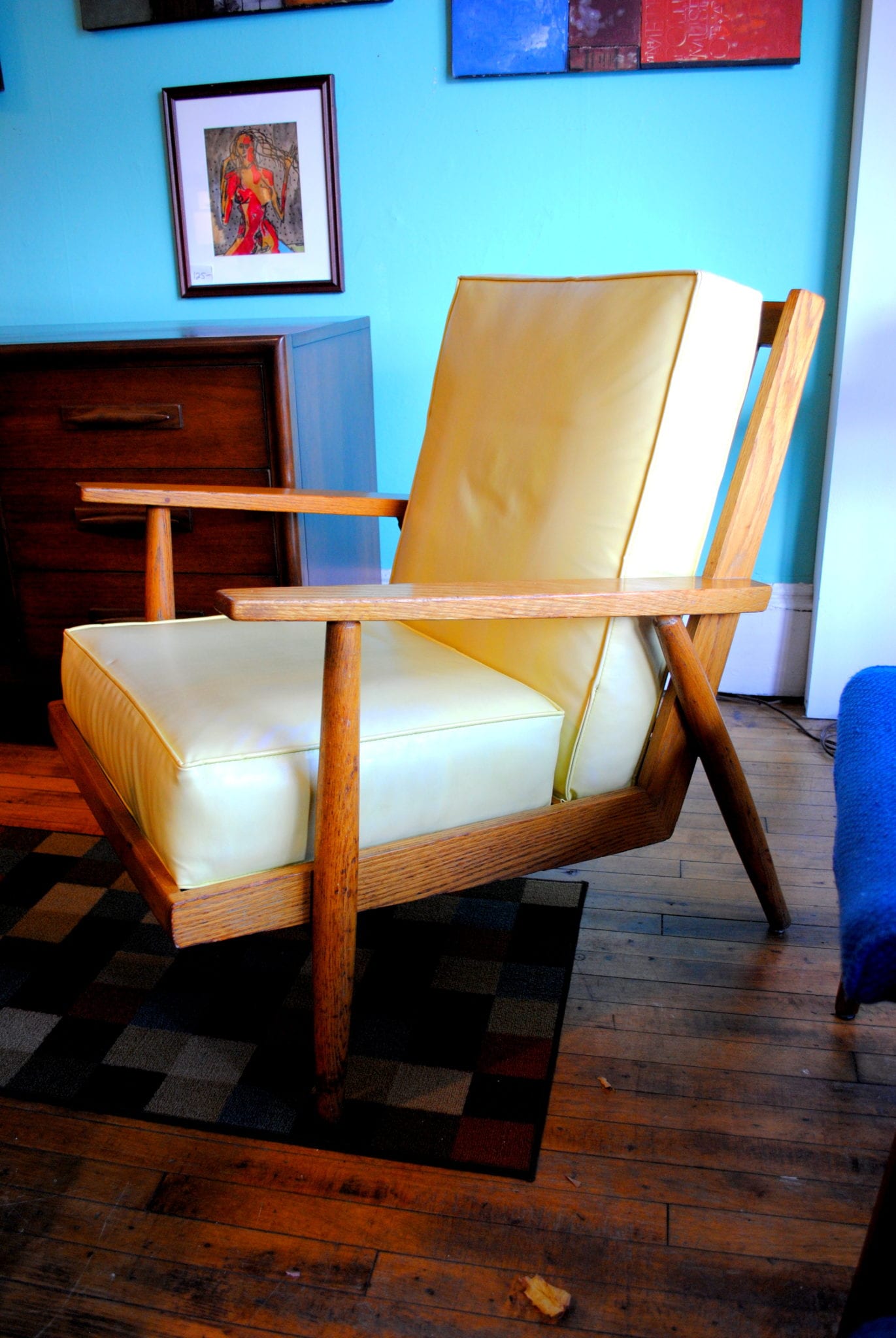 Mid Century Modern Lounge Chair | Circa