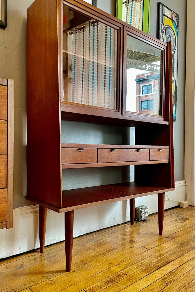 1960s Walnut Bookcase/Display Cabinet | Circa