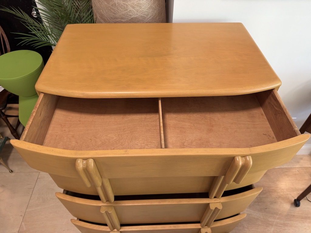 Vintage Heywood Wakefield "Airflow" Highboy Dresser 1930s - Image 9