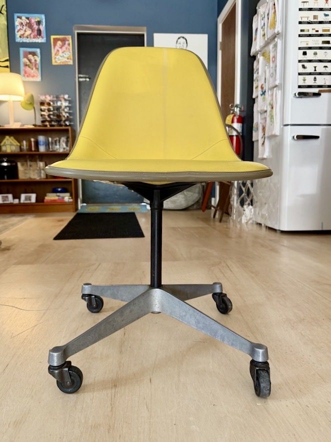Vintage Eames Rolling Swivel Shell Chair with Vinyl Upholstery - Image 10