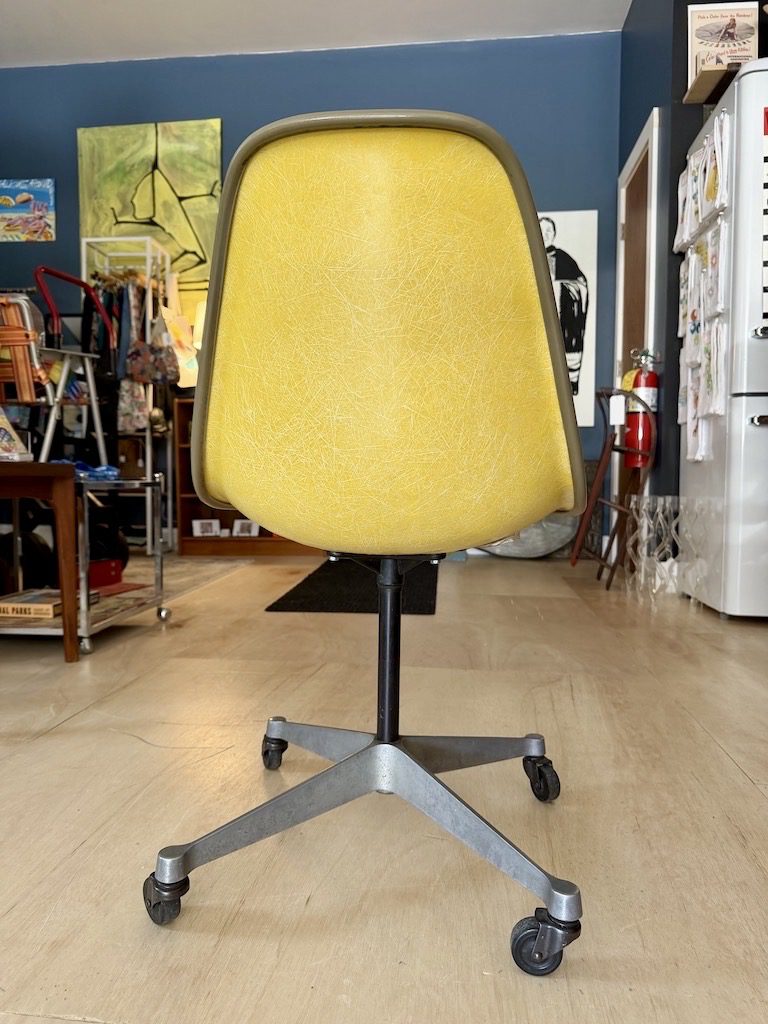 Vintage Eames Rolling Swivel Shell Chair with Vinyl Upholstery - Image 8